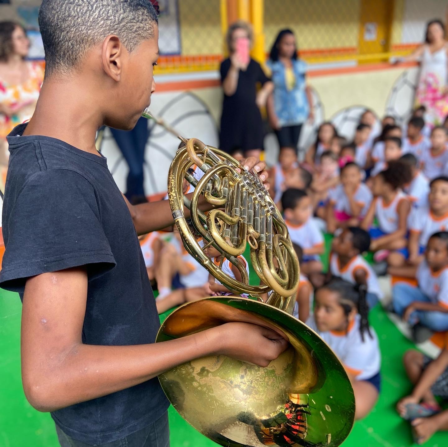 CONCERTO DIDÁTICO NO 57º ANIVERSÁRIOO DA ESCOLA MUNICIPAL VILA COSTA MONTEIRO